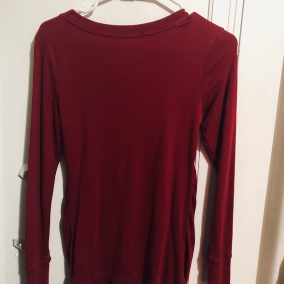 GAP MATERNITY TOP. RED. SMALL - Picture 5 of 7